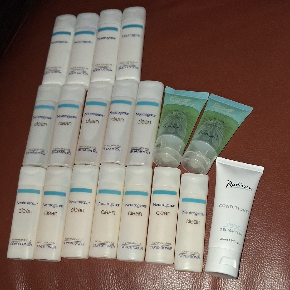 New 21 Neutrogena & Other Travel Size Lot